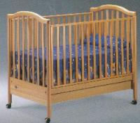 Picture of Recalled Alessandra Model Number: 180 Crib