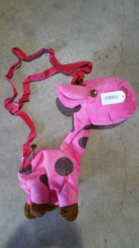 Picture of Imagine Nation Books Recalls Pink Giraffe Animal Purse Due to Violation of Lead Paint Standard