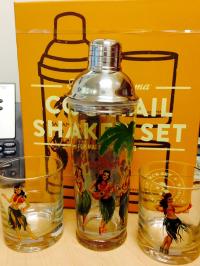 Picture of Tommy Bahama Recalls Hula Girl Cocktail Shaker and Glass Sets Due to Laceration Hazard (Recall Alert)