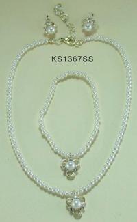 Picture of Recalled Children’s Jewelry