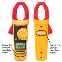 Picture of Recalled Fluke Digital Clamp Meter with model number (left) and serial number (right) indicated