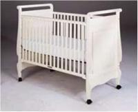 Picture of recalled Drop-Side Crib