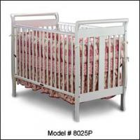 Picture of model 8025P recalled Drop-Side Crib