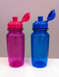 Picture of H&M Reannounces Recall of Children's Water Bottles Due to Choking Hazard