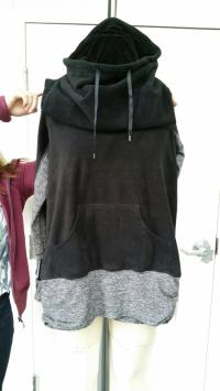 Picture of Tops with Elastic Draw Cords Recalled by lululemon athletica Due to Injury Hazard