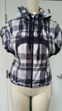 Picture of Tops with Elastic Draw Cords Recalled by lululemon athletica Due to Injury Hazard