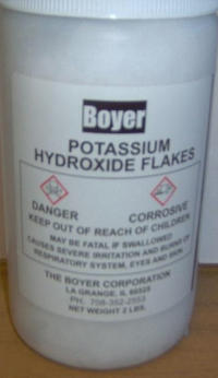 Picture of Boyer Recalls Six Brands of Sodium and Potassium Hydroxide Due to Failure to Meet Child-Resistant Packaging Requirement; Injuries Reported